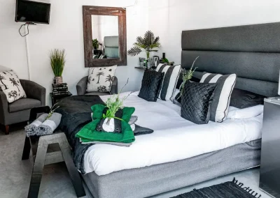 villa palmera bedroom
