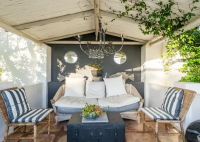 villa palmera garden lounge
