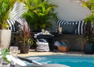 villa palmera pool corner (1)