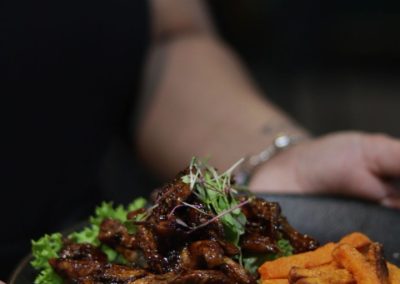 the merchant sriracha sweet potatoe fries