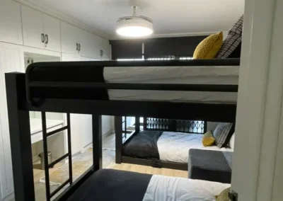de branders 4 bunk bed room