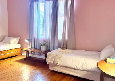 sea site stays twin bedroom